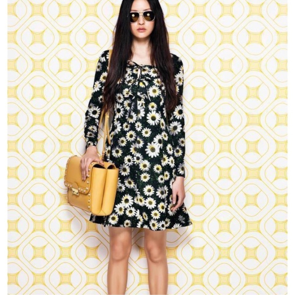 Moschino Cheap & Chic Resort 2014 Chic Daisy Print Mini Dress Sz 42 US S/M RARE
